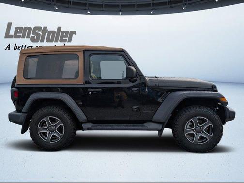 2020 Jeep Wrangler Black and Tan 4X4