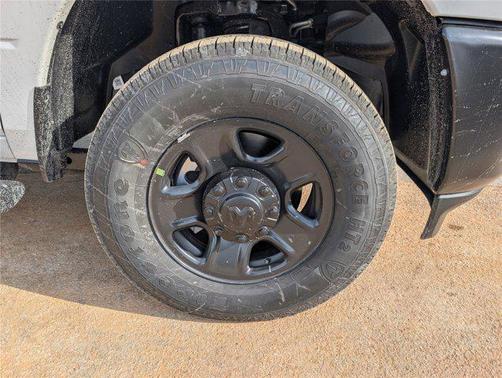 2026 RAM 3500 Tradesman Crew Cab 4x4 6'4' Box