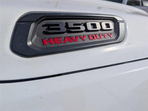 2026 RAM 3500 Tradesman Crew Cab 4x4 6'4' Box