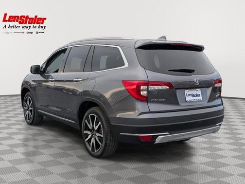 2022 Honda Pilot Touring 8-Passenger