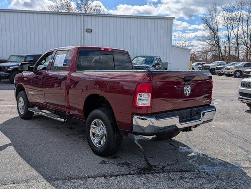 2022 RAM 2500 Tradesman Crew Cab 4x4 6'4' Box