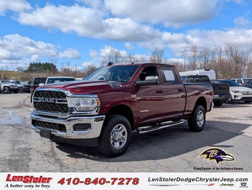 2022 RAM 2500 Tradesman Crew Cab 4x4 6'4' Box