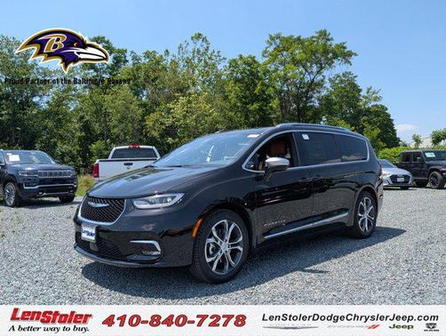 2025 Chrysler Pacifica L