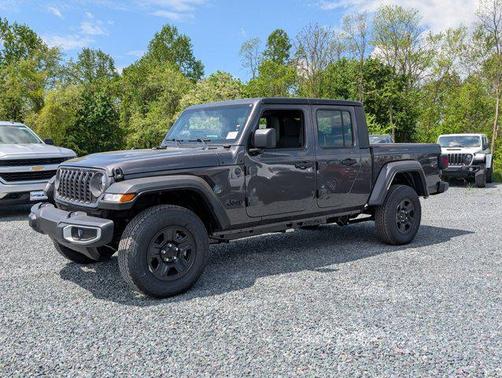2025 Jeep Gladiator Sport