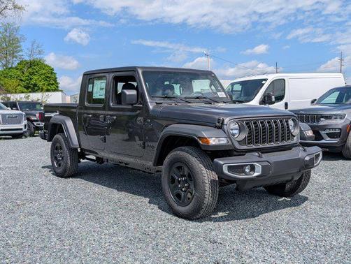 2025 Jeep Gladiator Sport