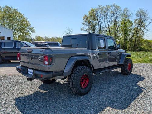 2022 Jeep Gladiator Sport S