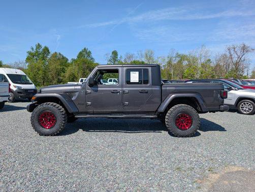 2022 Jeep Gladiator Sport S