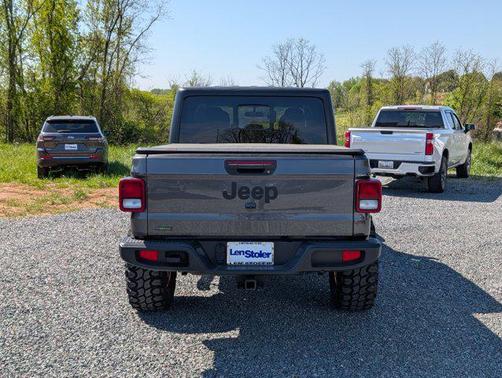 2022 Jeep Gladiator Sport S