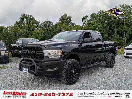 2019 RAM 2500 Tradesman Crew Cab 4x4 6'4' Box