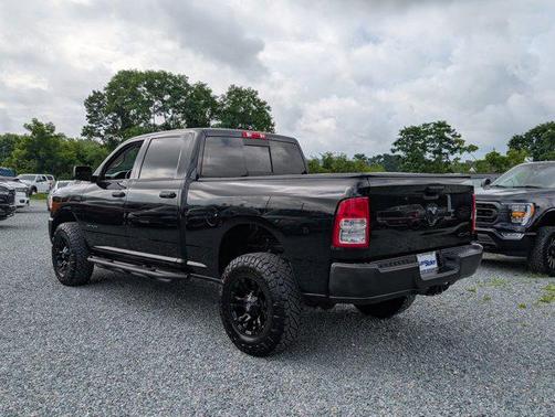 2019 RAM 2500 Tradesman Crew Cab 4x4 6'4' Box