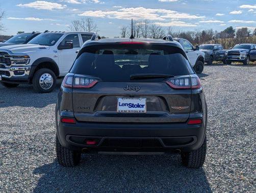 2022 Jeep Cherokee Trailhawk
