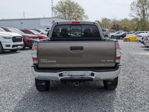 2015 Toyota Tacoma Base