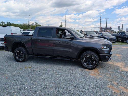 Granite Crystal Metallic Clearcoat 2019 RAM 1500 Rebel