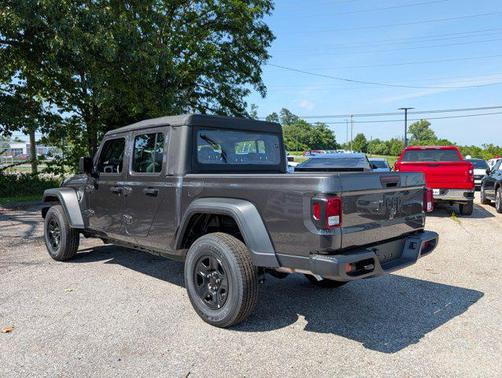 2025 Jeep Gladiator Sport