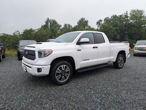 2018 Toyota Tundra SR5
