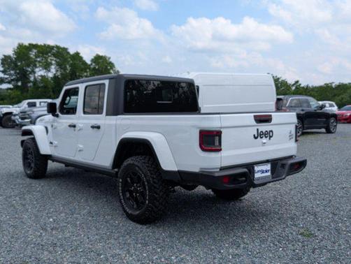 2022 Jeep Gladiator Willys 4x4