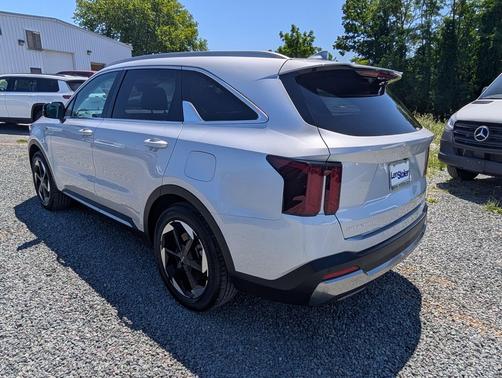 Silky Silver 2025 Kia Sorento Hybrid EX