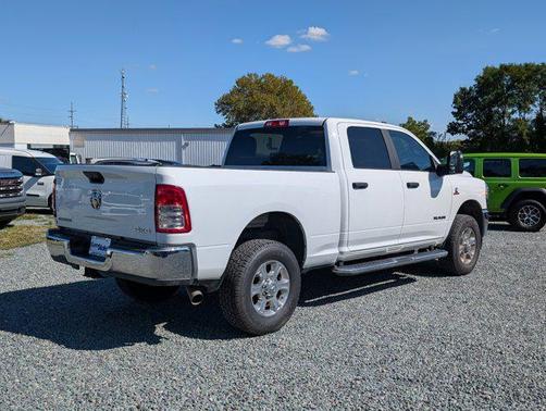 2024 RAM 2500 Big Horn Crew Cab 4x4 6'4' Box