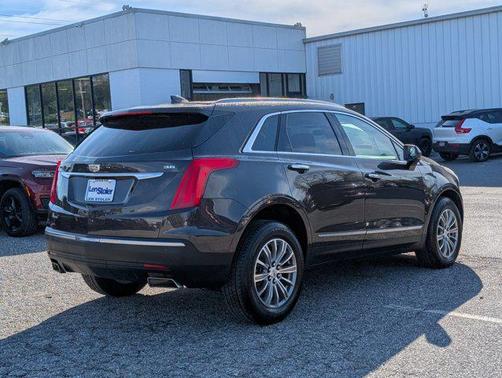 2017 Cadillac XT5 Luxury