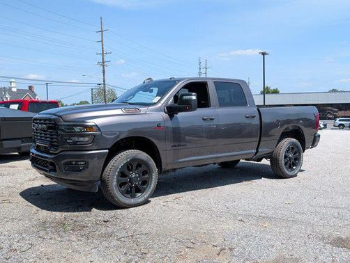 2025 RAM 2500 Big Horn Crew Cab 4x4 6'4' Box