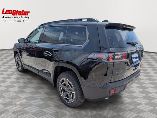 Diamond Black Crystal Pearlcoat 2026 Jeep Cherokee Limited