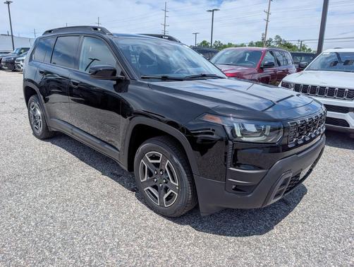 Diamond Black Crystal Pearlcoat 2026 Jeep Cherokee Limited