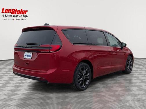 2026 Chrysler Pacifica L