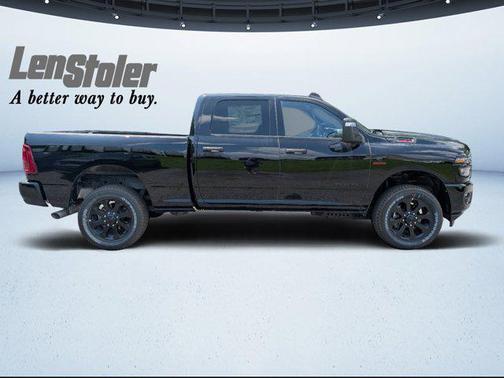 2025 RAM 2500 Big Horn Crew Cab 4x4 6'4' Box