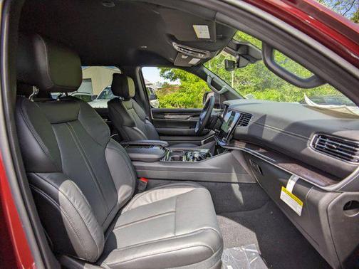 2024 Jeep Wagoneer Series I 4x4