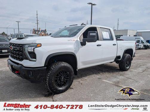 2025 Chevrolet Silverado 2500 4WD Crew Cab Standard Bed ZR2