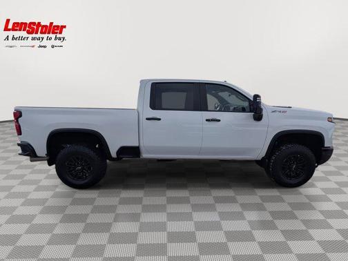 2025 Chevrolet Silverado 2500 4WD Crew Cab Standard Bed ZR2