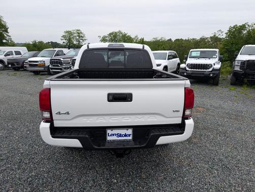 Ice Cap 2023 Toyota Tacoma SR
