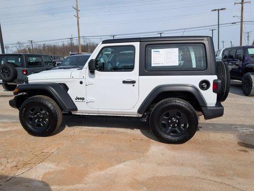 2024 Jeep Wrangler Sport