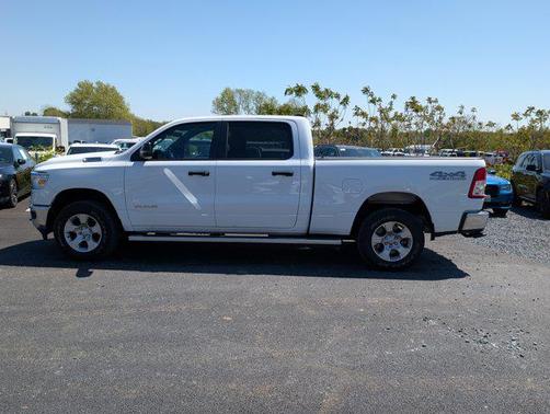 Bright White Clearcoat 2023 RAM 1500 Big Horn/Lone Star