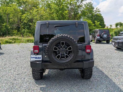 2017 Jeep Wrangler Unlimited Smoky Mountain 4x4