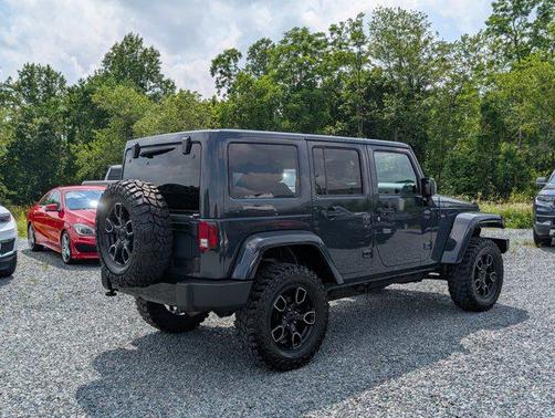2017 Jeep Wrangler Unlimited Smoky Mountain 4x4
