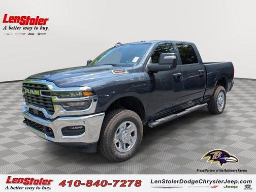 2025 RAM 2500 Tradesman Crew Cab 4x4 6'4' Box