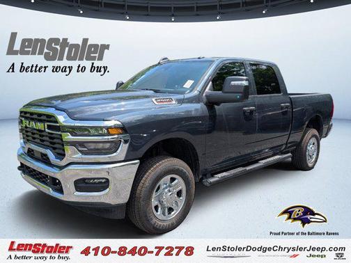 2025 RAM 2500 Tradesman Crew Cab 4x4 6'4' Box