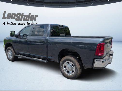 2025 RAM 2500 Tradesman Crew Cab 4x4 6'4' Box