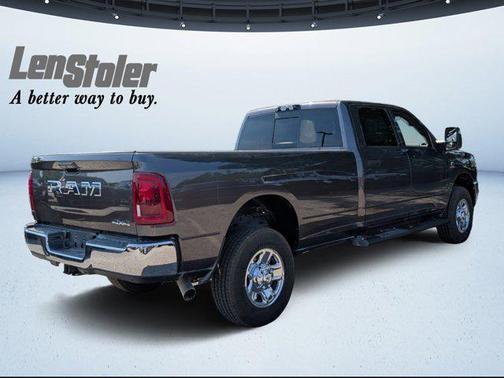 2025 RAM 2500 Tradesman Crew Cab 4x4 8' Box