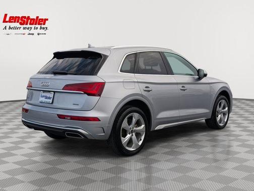 2022 Audi Q5 45 S line Premium Plus