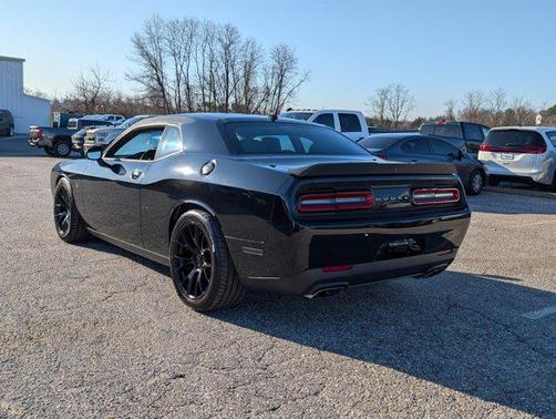 2015 Dodge Challenger R/T Scat Pack