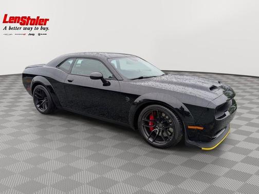 Pitch Black Clearcoat 2023 Dodge Challenger SRT Hellcat