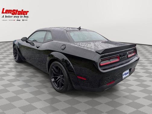 Pitch Black Clearcoat 2023 Dodge Challenger SRT Hellcat