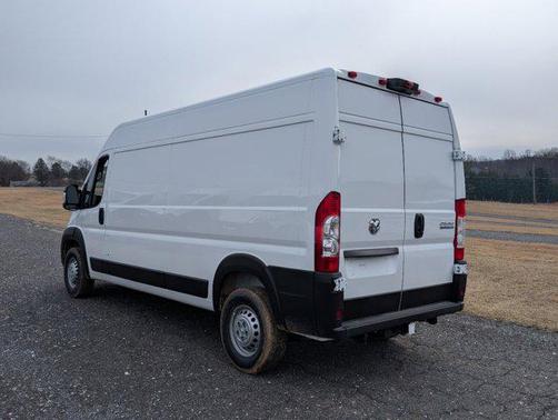 2025 RAM ProMaster 2500 Tradesman