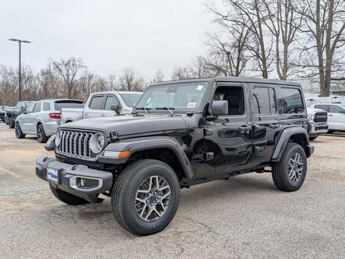 2025 Jeep Wrangler 4-Door Sahara 4x4