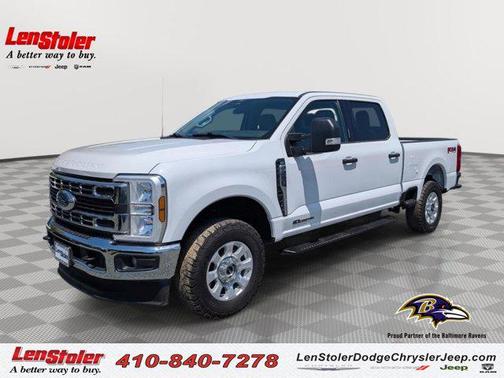 Oxford White 2024 Ford F-250 XLT