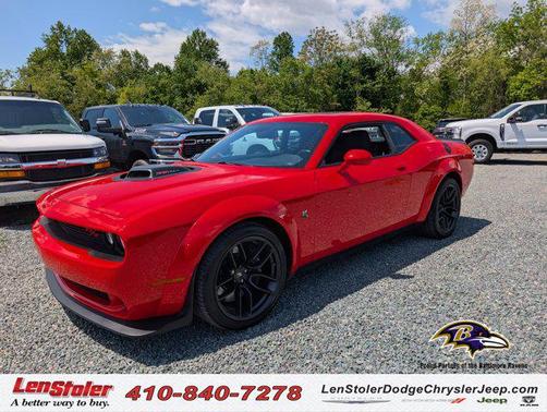 Go Mango 2022 Dodge Challenger R/T Scat Pack Widebody