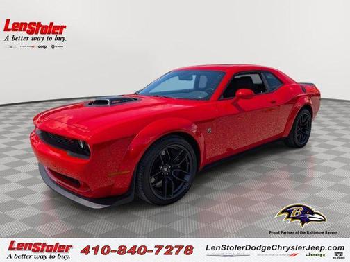 Go Mango 2022 Dodge Challenger R/T Scat Pack Widebody