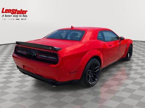 Go Mango 2022 Dodge Challenger R/T Scat Pack Widebody